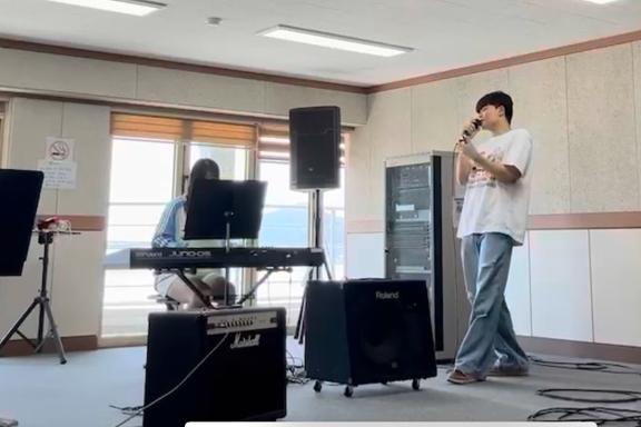 레자난스 공연 연습